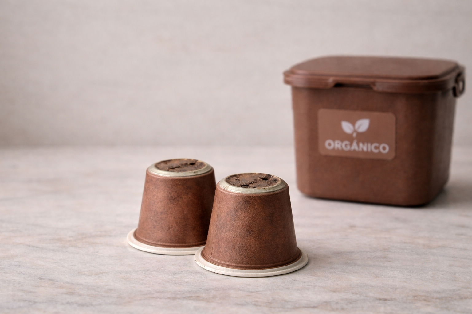 Home composting or organic waste bin