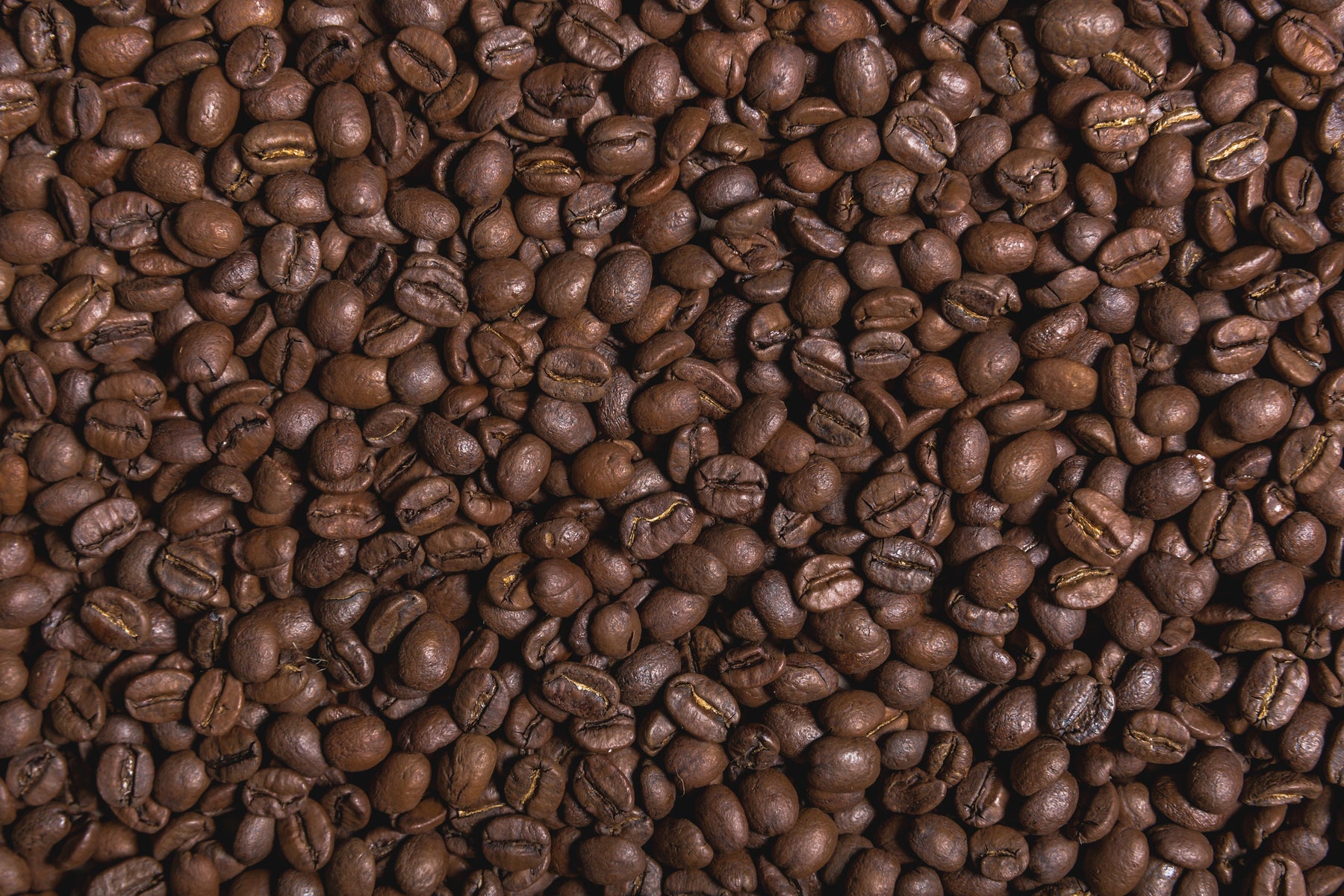 Cápsulas de café de especialidad Rituale sobre fondo natural